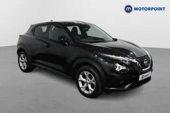 Nissan Juke N-Connecta Manual Petrol SUV - Stock Number (1513948) - Drivers side front corner