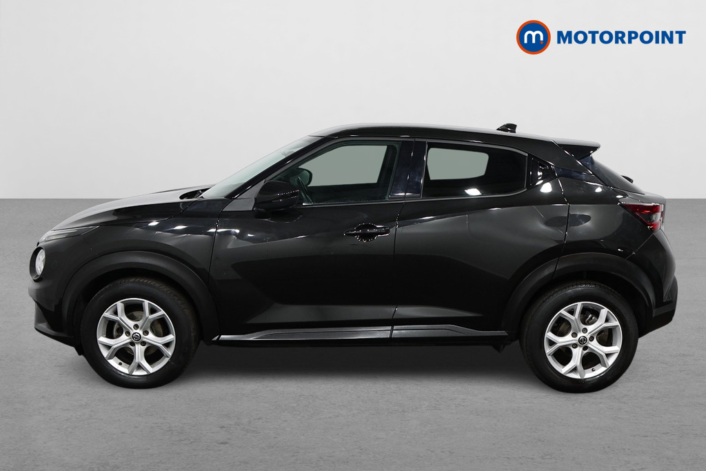 Nissan Juke N-Connecta Manual Petrol SUV - Stock Number (1513948) - Passenger side