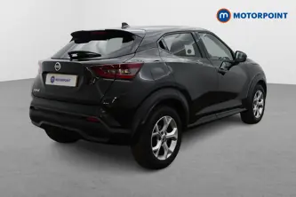 Nissan Juke N-Connecta Automatic Petrol SUV - Stock Number (1500055) - Drivers side rear corner