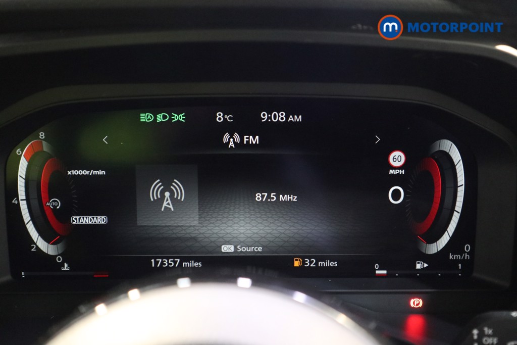 Nissan Qashqai N-Connecta Manual Petrol SUV - Stock Number (1515322) - 5th supplementary image