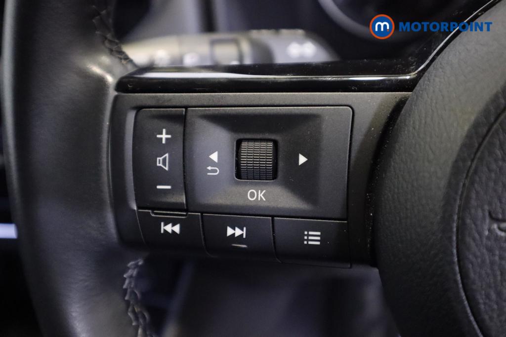 Nissan Qashqai N-Connecta Manual Petrol SUV - Stock Number (1516045) - 10th supplementary image