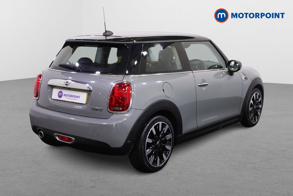 Mini Hatchback Cooper Exclusive Automatic Petrol Hatchback - Stock Number (1516253) - Drivers side rear corner