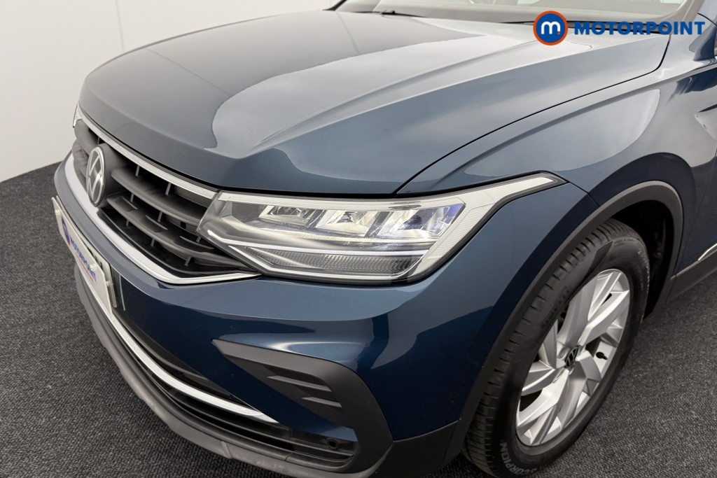 Volkswagen Tiguan Life Manual Diesel SUV - Stock Number (1516426) - 29th supplementary image