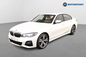 BMW 3 Series M Sport Automatic Petrol Plug-In Hybrid Saloon - Stock Number (1517004) - Passenger side front corner