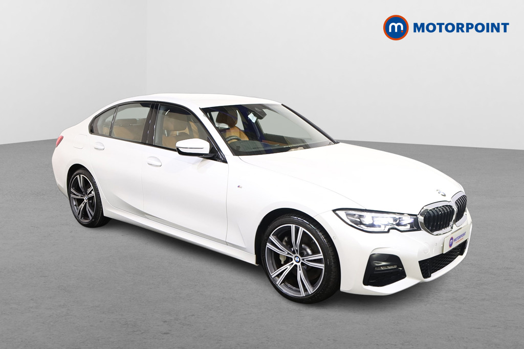 BMW 3 Series M Sport Automatic Petrol Plug-In Hybrid Saloon - Stock Number (1517004) - Drivers side front corner