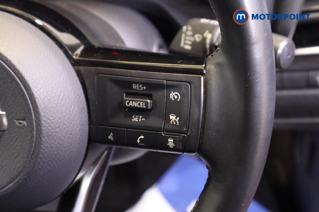 Nissan Qashqai N-Connecta Manual Petrol SUV - Stock Number (1517394) - 13th supplementary image