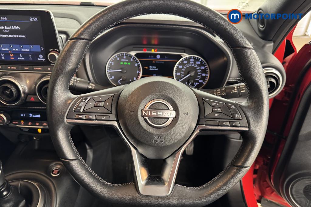 Nissan Juke N-Connecta Manual Petrol SUV - Stock Number (1517646) - 6th supplementary image