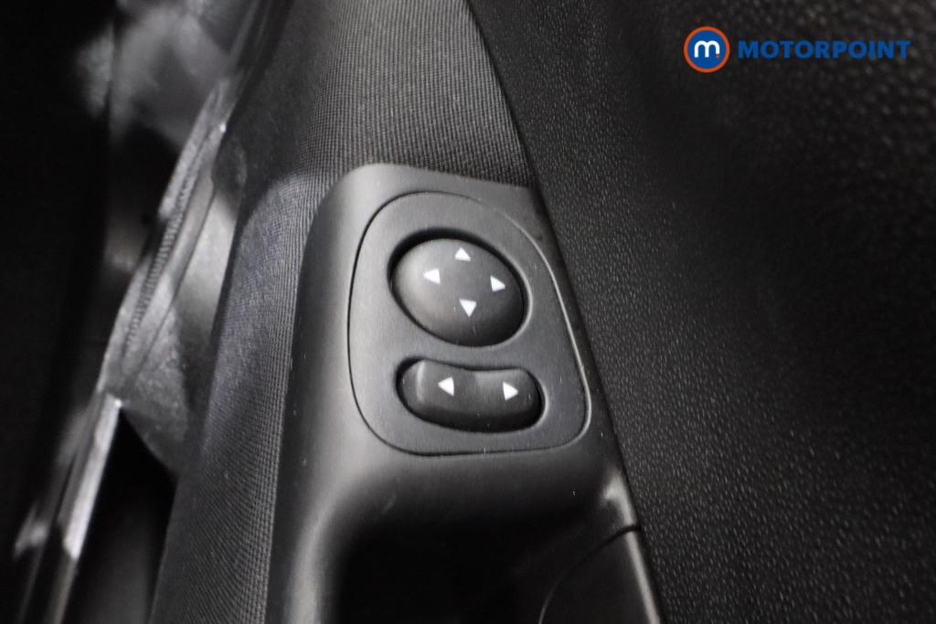Fiat 500 1.0 Mild Hybrid 3Dr Manual Petrol-Electric Hybrid Hatchback - Stock Number (1513465) - 17th supplementary image