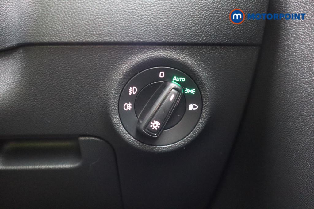 Skoda Karoq Se Drive Automatic Petrol SUV - Stock Number (1515409) - 16th supplementary image