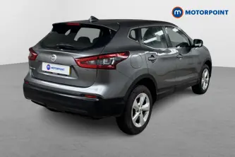 Nissan Qashqai Acenta Premium Manual Diesel SUV - Stock Number (1516579) - Drivers side rear corner