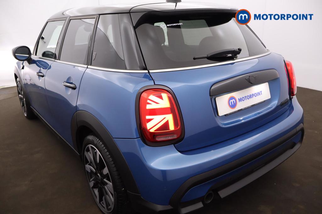 Mini Countryman Cooper Exclusive Automatic Petrol SUV - Stock Number (1517621) - 16th supplementary image