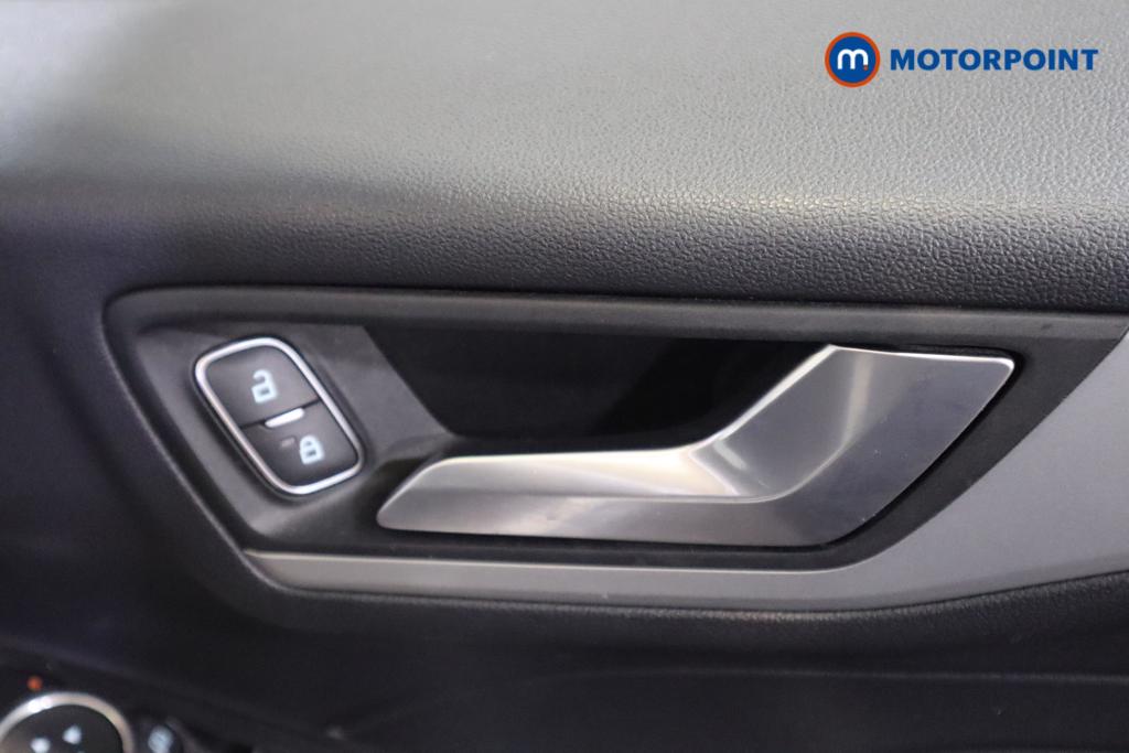 Ford Kuga Zetec Manual Diesel SUV - Stock Number (1510011) - 8th supplementary image