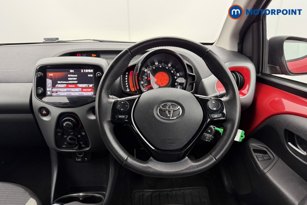 Toyota Aygo X-Play Manual Petrol Hatchback - Stock Number (1516088) - 1st supplementary image