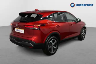 Nissan Qashqai N-Connecta Manual Petrol SUV - Stock Number (1517350) - Drivers side rear corner