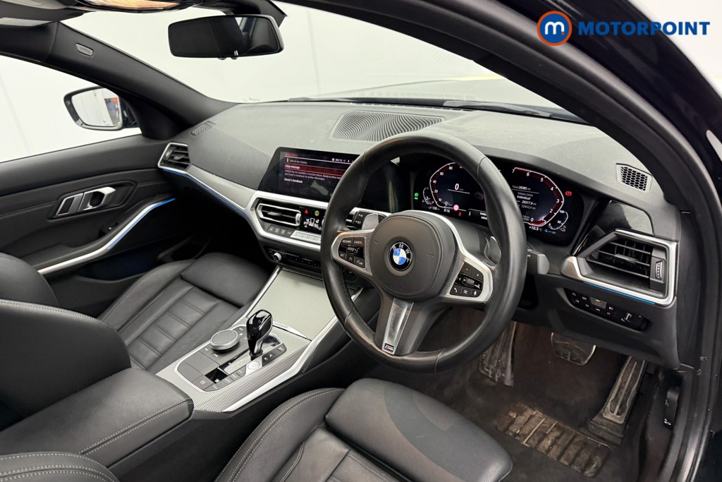 BMW 3 Series M Sport Automatic Petrol Plug-In Hybrid Saloon - Stock Number (1516404) - 3rd supplementary image