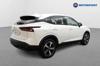 Nissan Qashqai N-Connecta Manual Petrol SUV - Stock Number (1517407) - Drivers side rear corner