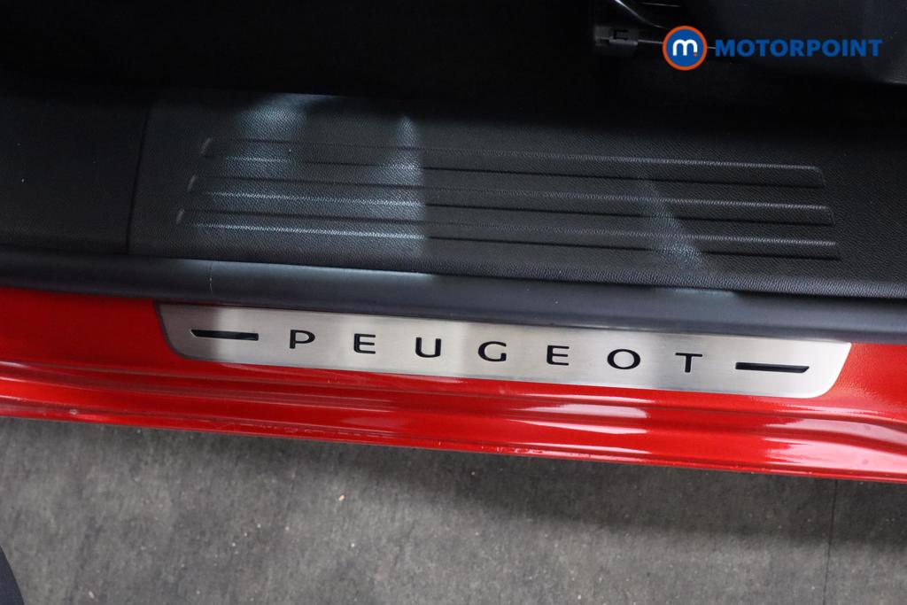 Peugeot 2008 Gt Line Manual Petrol SUV - Stock Number (1516795) - 18th supplementary image