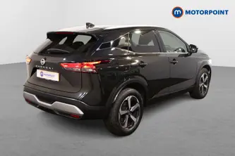 Nissan Qashqai N-Connecta Manual Petrol SUV - Stock Number (1516877) - Drivers side rear corner