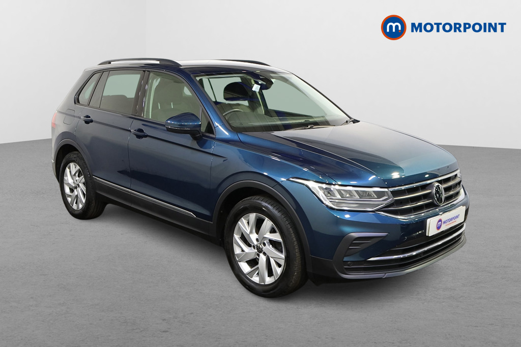 Volkswagen Tiguan Life Manual Petrol SUV - Stock Number (1516972) - Drivers side front corner