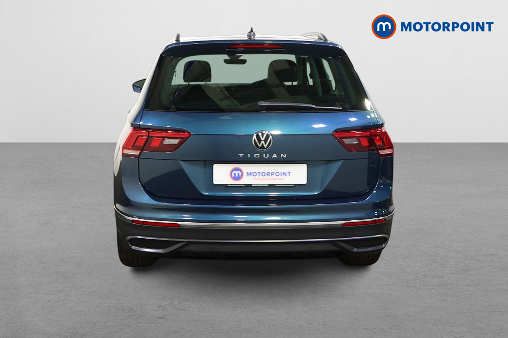 Volkswagen Tiguan Life Manual Petrol SUV - Stock Number (1516972) - Rear bumper