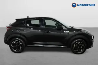 Nissan Juke N-Connecta Automatic Petrol-Electric Hybrid SUV - Stock Number (1516975) - Drivers side