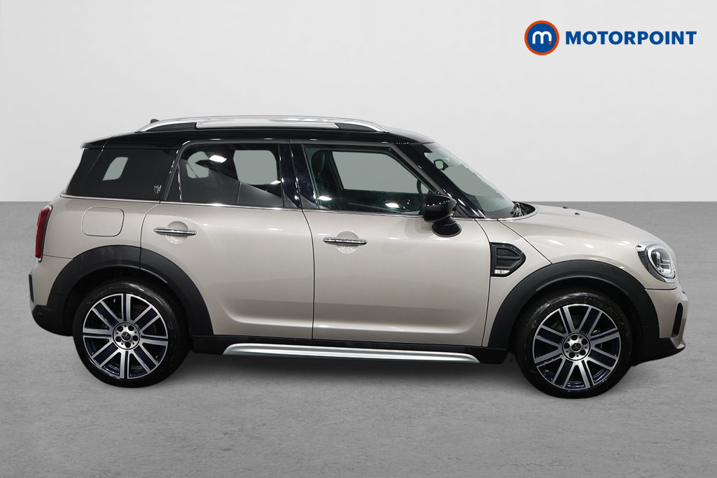 Mini Countryman Cooper Exclusive Automatic Petrol SUV - Stock Number (1519586) - Drivers side