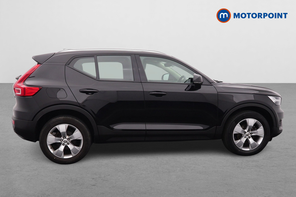 Volvo Xc40 Momentum Manual Petrol SUV - Stock Number (1514352) - Drivers side