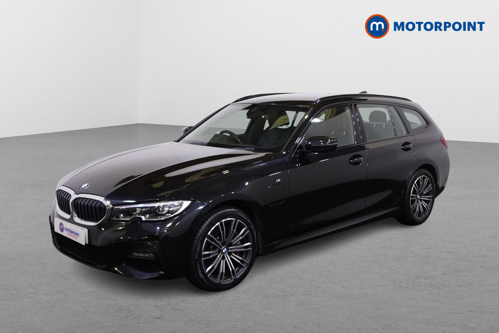 BMW 3 Series M Sport Automatic Petrol Plug-In Hybrid Estate - Stock Number (1514502) - Passenger side front corner