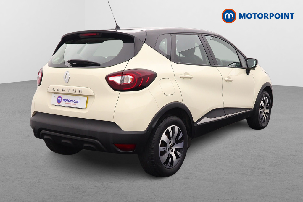 Renault Captur Play Manual Petrol SUV - Stock Number (1516896) - Drivers side rear corner