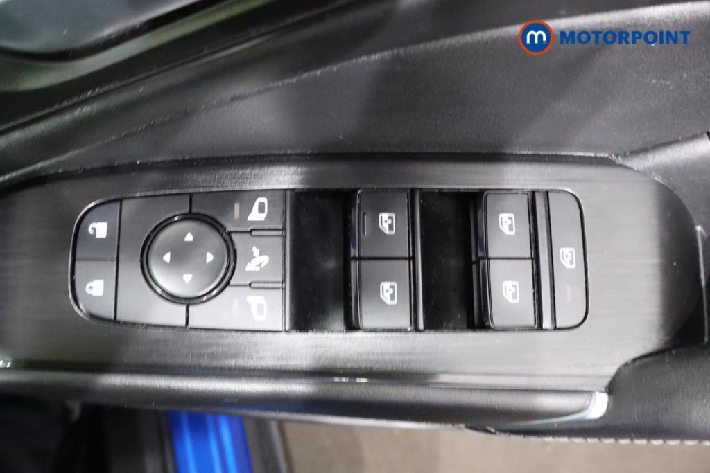 Nissan Qashqai N-Connecta Manual Petrol SUV - Stock Number (1517409) - 21st supplementary image