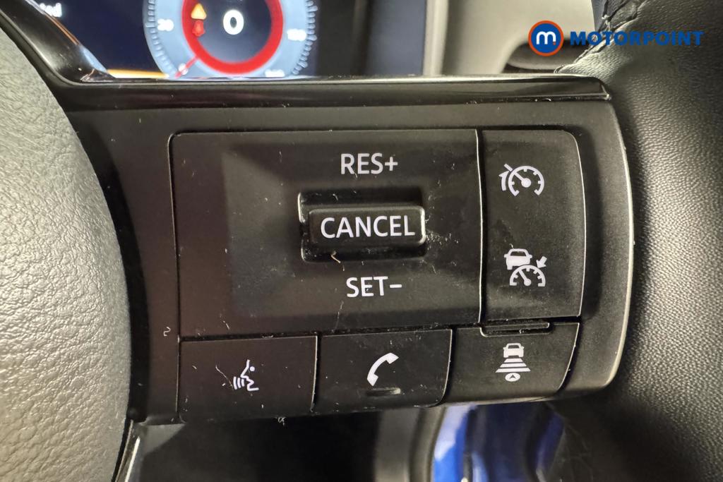 Nissan Qashqai N-Connecta Manual Petrol SUV - Stock Number (1517421) - 14th supplementary image