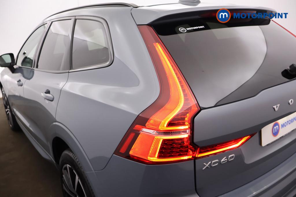 Volvo Xc60 Plus Automatic Diesel SUV - Stock Number (1517552) - 18th supplementary image