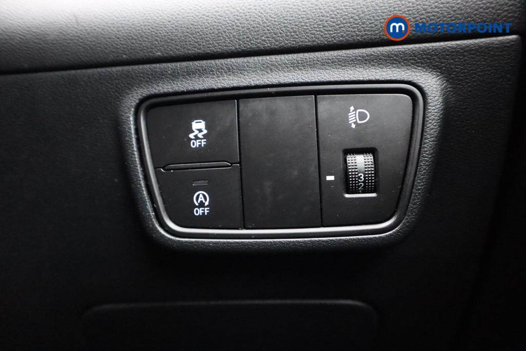 Hyundai Tucson Se Connect Manual Petrol SUV - Stock Number (1517886) - 17th supplementary image