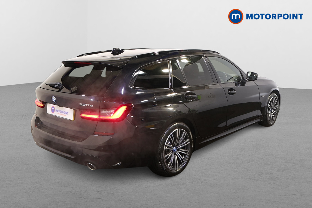 BMW 3 Series M Sport Automatic Petrol Plug-In Hybrid Estate - Stock Number (1519481) - Drivers side rear corner