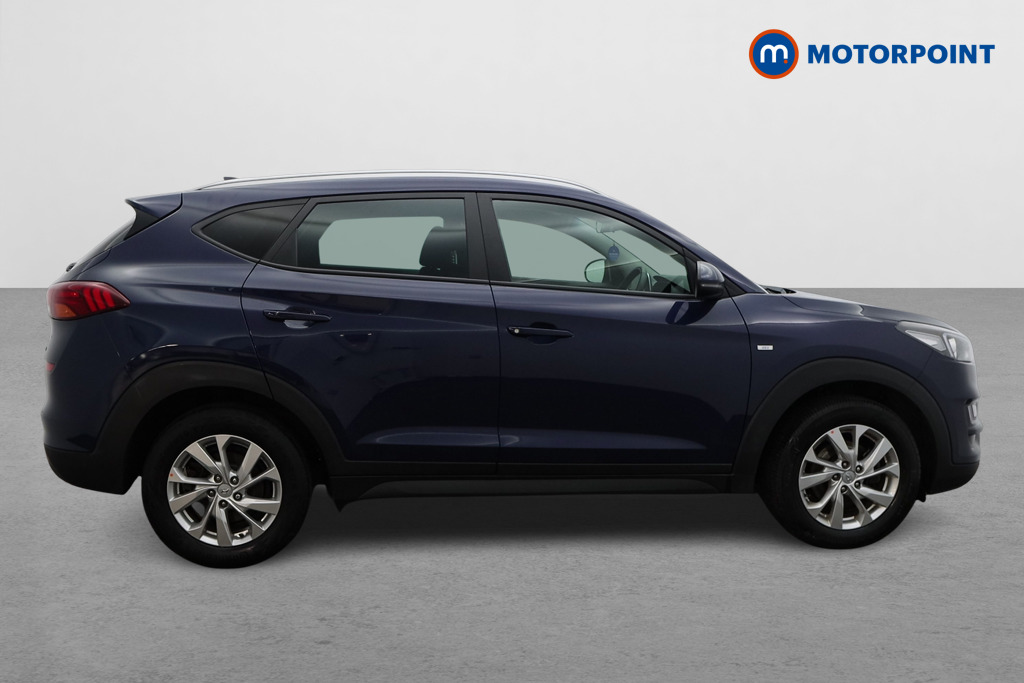 Hyundai Tucson Se Nav Automatic Diesel SUV - Stock Number (1517568) - Drivers side