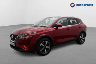 Nissan Qashqai N-Connecta Manual Petrol SUV - Stock Number (1517722) - Passenger side front corner