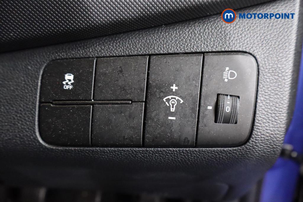 Hyundai I10 Play Manual Petrol Hatchback - Stock Number (1518295) - 14th supplementary image