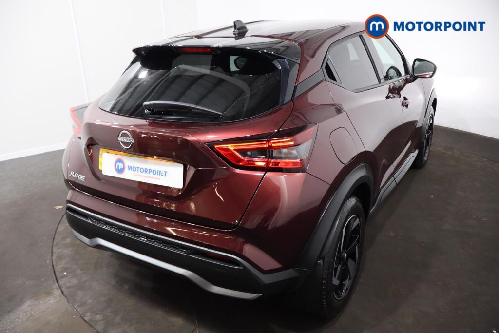 Nissan Juke N-Connecta Automatic Petrol SUV - Stock Number (1519038) - 30th supplementary image