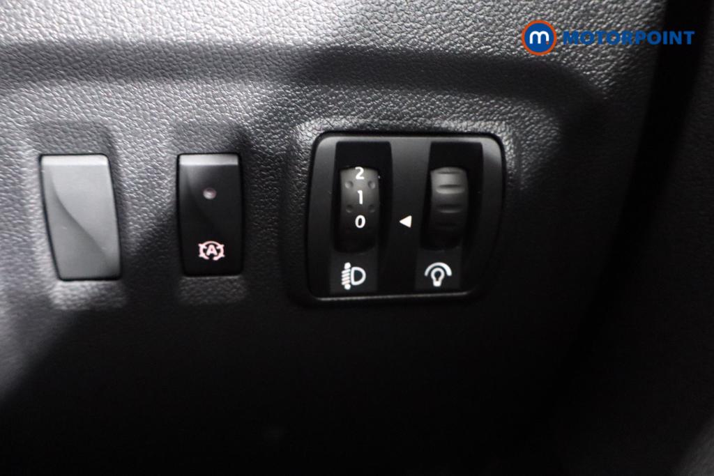 Renault Captur Dynamique S Nav Manual Petrol SUV - Stock Number (1519619) - 12th supplementary image