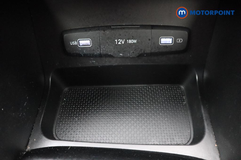 Hyundai Tucson Se Connect Manual Petrol SUV - Stock Number (1511178) - 15th supplementary image