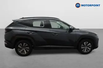 Hyundai Tucson Se Connect Manual Petrol SUV - Stock Number (1511178) - Drivers side