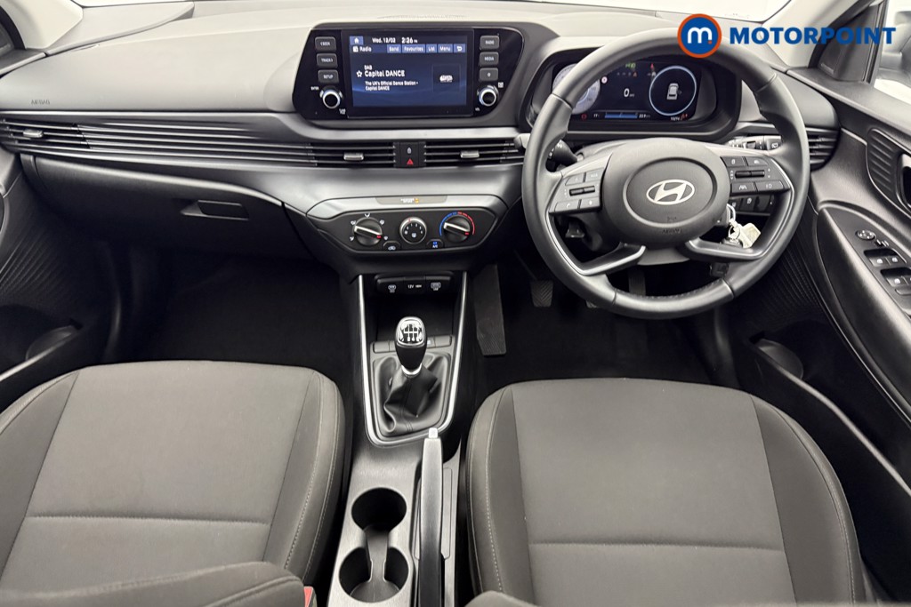 Hyundai I20 Advance Manual Petrol Hatchback - Stock Number (1515528) - 1st supplementary image