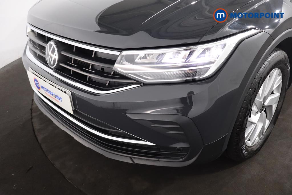 Volkswagen Tiguan Life Manual Petrol SUV - Stock Number (1517967) - 30th supplementary image