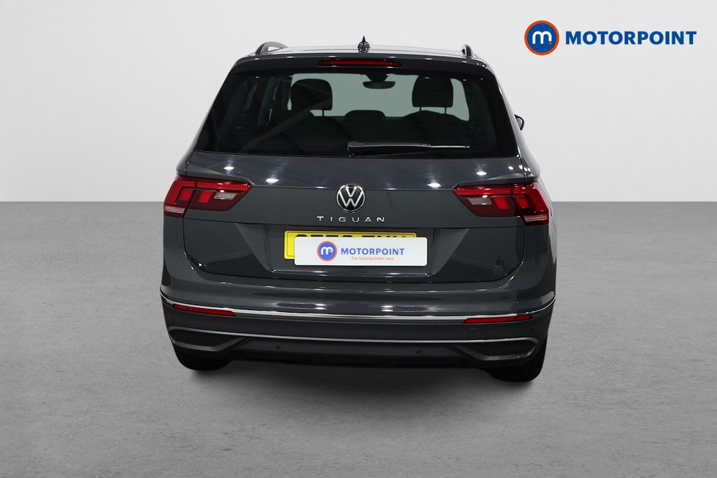 Volkswagen Tiguan Life Manual Petrol SUV - Stock Number (1517967) - Rear bumper