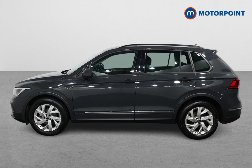 Volkswagen Tiguan Life Manual Petrol SUV - Stock Number (1517967) - Passenger side