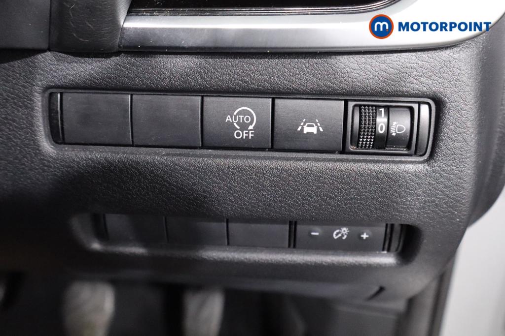 Nissan Qashqai N-Connecta Manual Petrol SUV - Stock Number (1518066) - 20th supplementary image