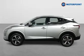 Nissan Qashqai N-Connecta Manual Petrol SUV - Stock Number (1518066) - Passenger side