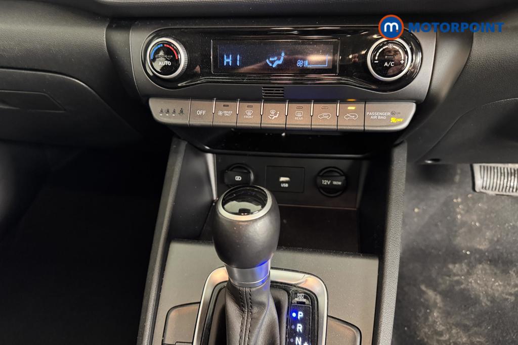 Hyundai Kona Se Connect Automatic Petrol-Electric Hybrid SUV - Stock Number (1518900) - 11th supplementary image