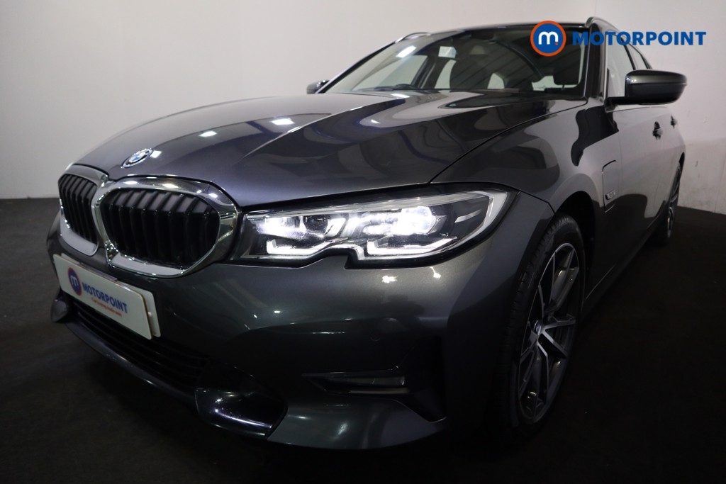 BMW 3 Series Sport Pro Automatic Petrol Plug-In Hybrid Estate - Stock Number (1519507) - 28th supplementary image