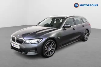 BMW 3 Series Sport Pro Automatic Petrol Plug-In Hybrid Estate - Stock Number (1519507) - Passenger side front corner